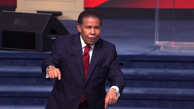 S01:E16 - Episode 16