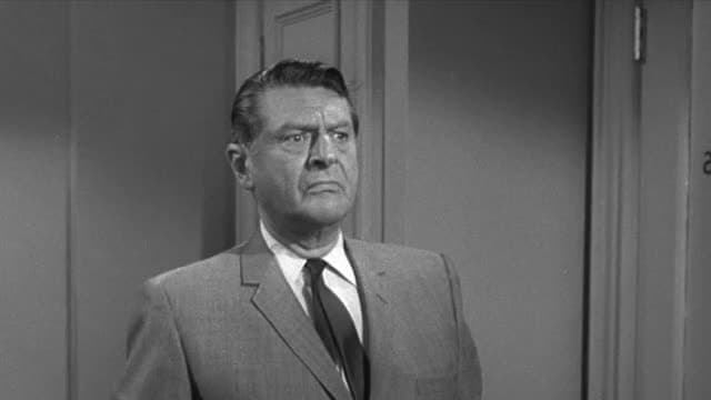 S02:E10 - Gomez, the Reluctant Lover