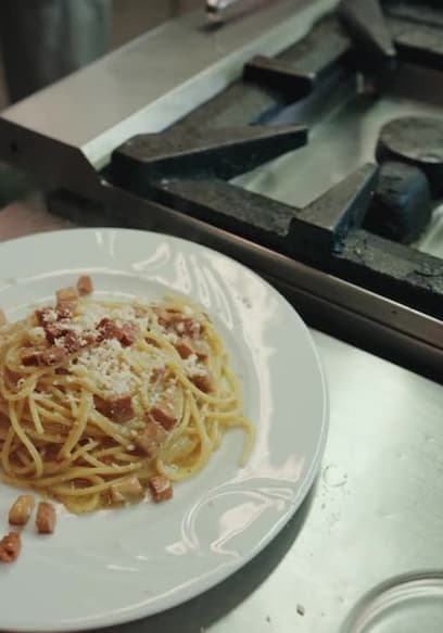 S01:E09 - Conscious Eating poster