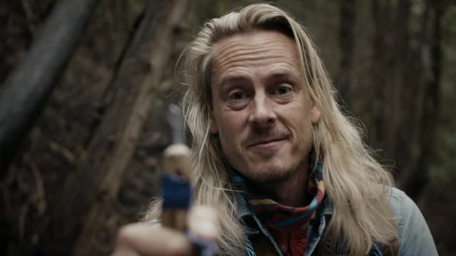 S01:E01 - Trapped in Quicksand & Wrong Trail