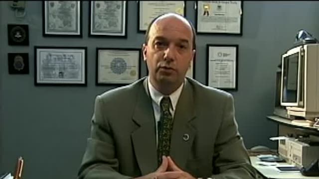 S01:E22 - Doble Asesinato en El Cafetal