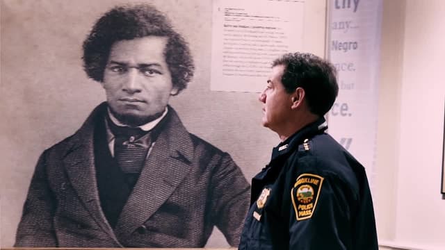 S01:E01 - Towards Abolition