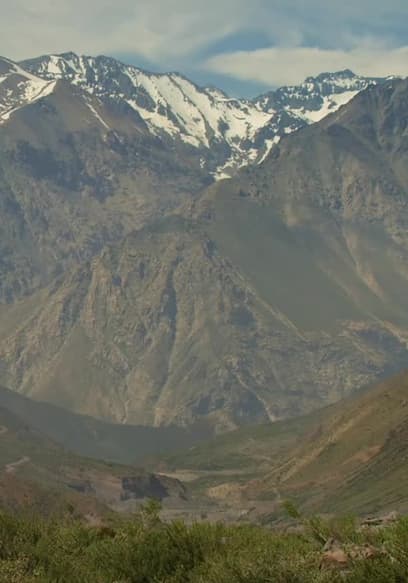 S01:E01 - Las garras de Torres del Paine poster