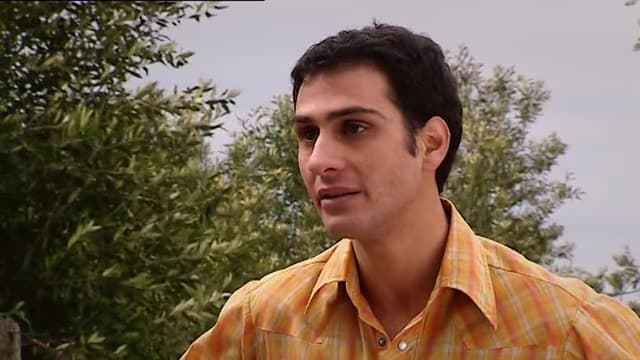 S01:E07 - Love, Pain and the Whole Damned Thing