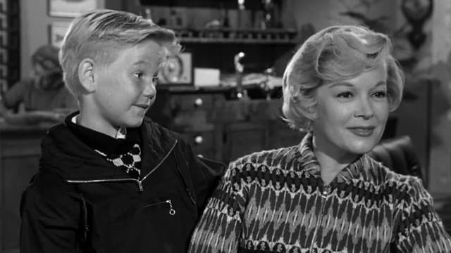 S01:E10 - Winter Wonderland