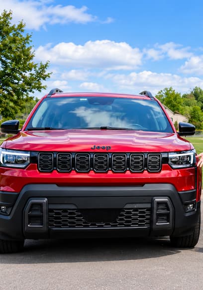 Póster de S01:E04 - 2026 Jeep Cherokee vs. Hyundai Tucson Hybrid