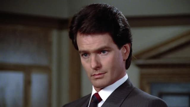 S06:E10 - The Quarrels