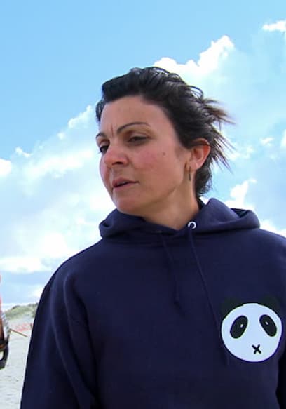 S01:E06 - Hector's Dolphin poster