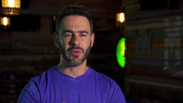 S04:E10 - Naked Truth