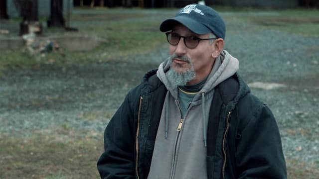 S02:E04 - Hill View Manor