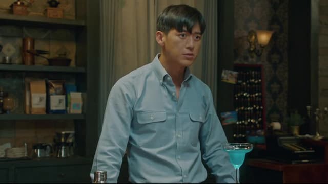 S01:E12 - Episode 12