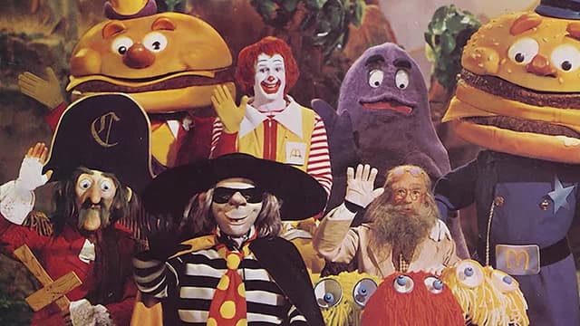 S01:E02 - McDonaldland Characters / Mac Tonight
