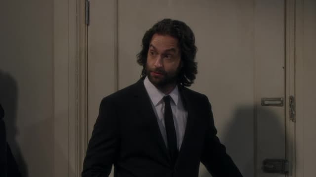 S02:E05 - A Priest Walks Into a Bar