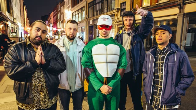 S03:E05 - Stags and Hens