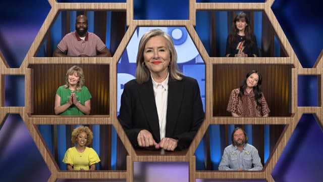 S06:E34 - Stacked With Clues!