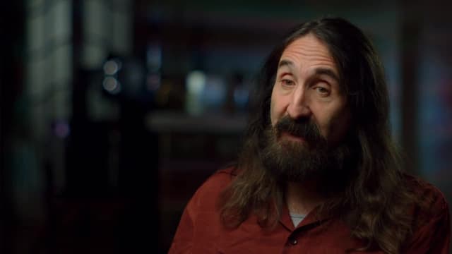 T03:C06 - S03:E06 - Martian and Heartbreak Haunt