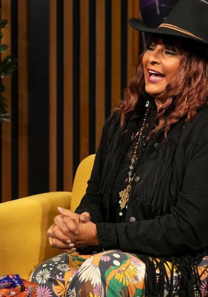 S01:E18 - Nancy Lieberman & Pam Grier poster
