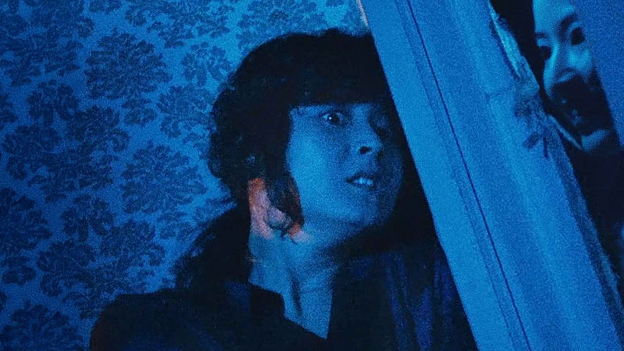 Watch Suddenly in the Dark