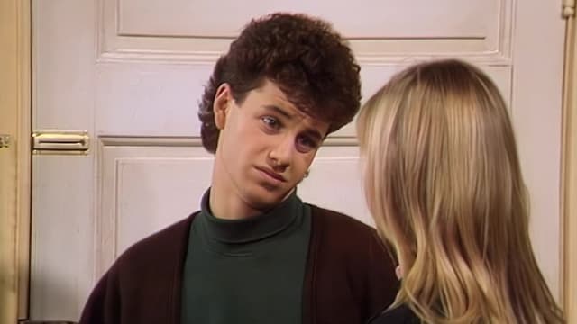 S04:E19 - Show Ninety: Who Knew?