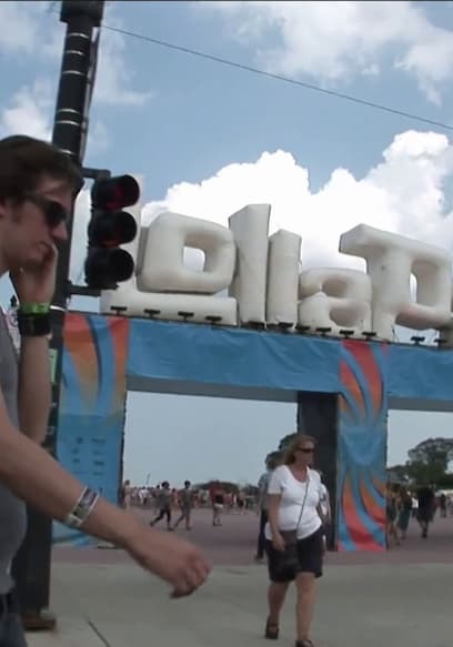 S01:E20 - Lollapalooza 2014 poster