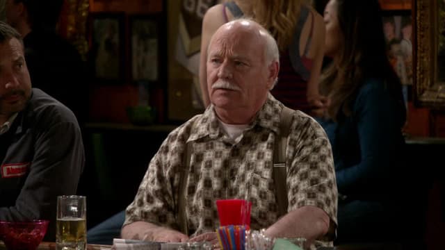 S01:E04 - The Bar Birthday