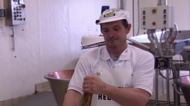 S11:E01 - Parmesan and More