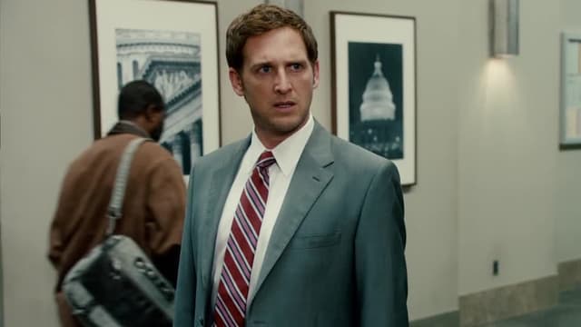 S01:E07 - Chapter Seven