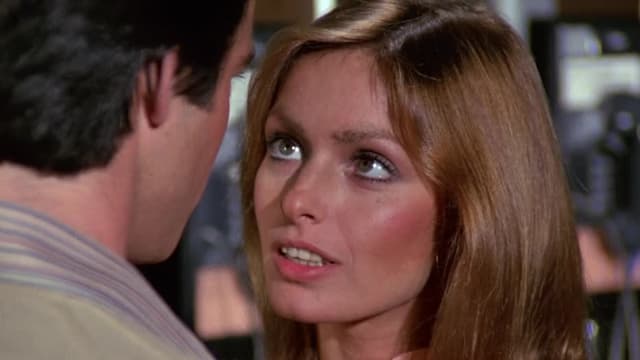 S04:E05 - Angels at the Altar