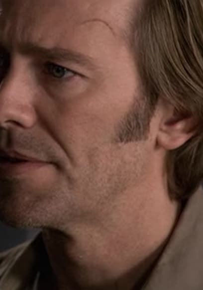S04:E11 - Bloodless poster