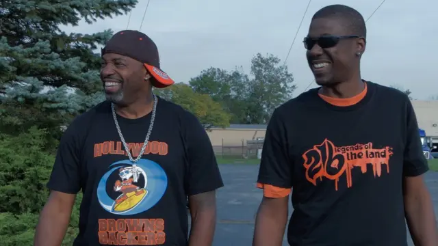 S01:E01 - Freeze, Defrost