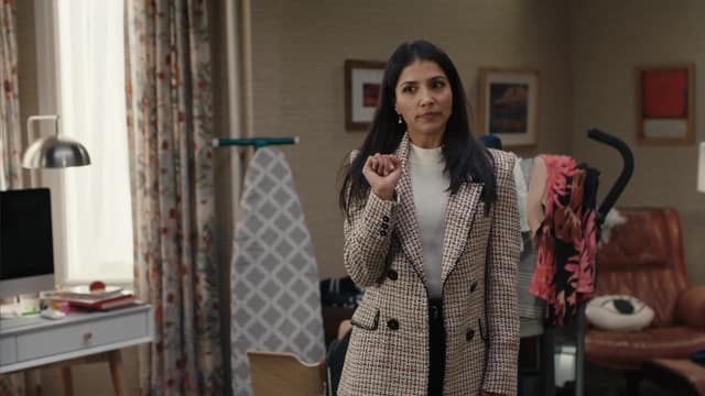 S02:E08 - Each Other