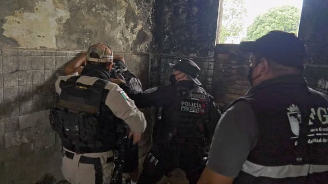 S01:E04 - Border Underbelly