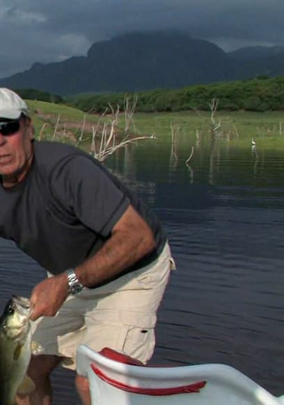 S02:E07 - Alaska Rainbow & Largemouth Bass poster
