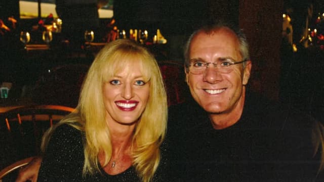 S01:E08 - Smoke and Mirrors