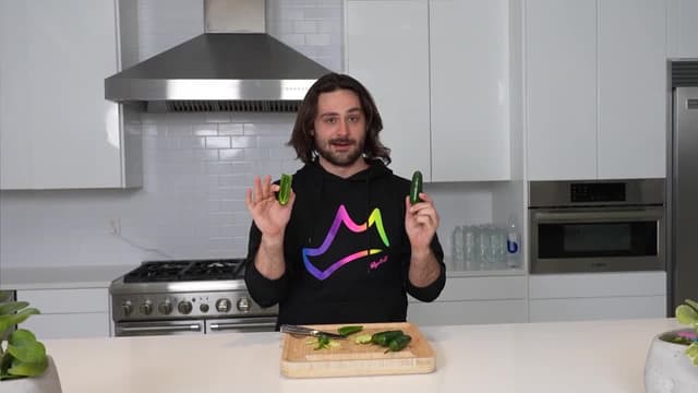 S15:E10 - Busting 1,000 Myths