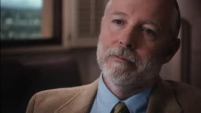 S03:E09 - Episode 9