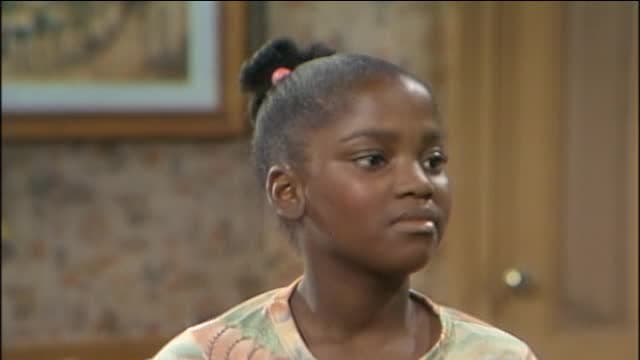 T01:C05 - S01:E05 - Saturday's Hero