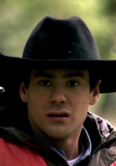 S03:E04 - Crushed by Quad Bike poster