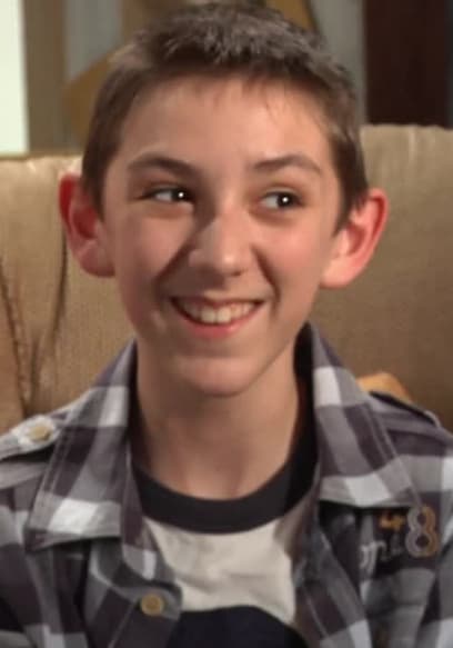 S01:E109 - Animals Big and Small poster