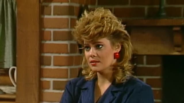S06:E25 - Sisters