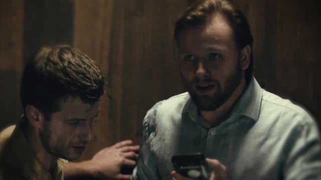 S01:E11 - Elevator Flood