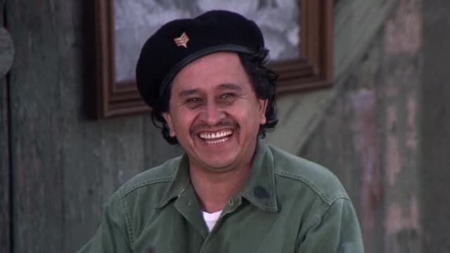 S05:E08 - I'll See You in C.U.B.A.