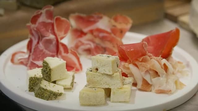 S01:E02 - Rimessa Rome, Italy