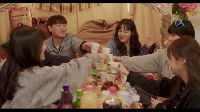 T01:C02 - S01:E02 - Vertical Friendship or Parasite