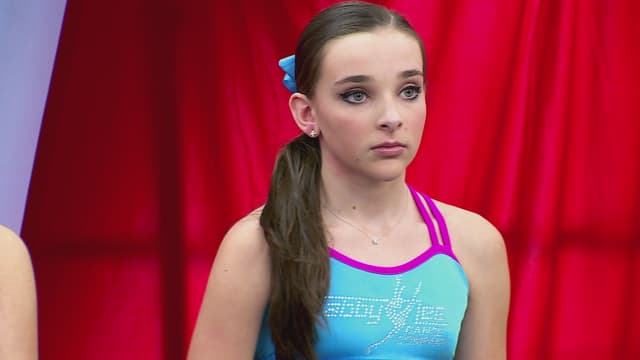 S05:E15 - Hollywood, Round Two