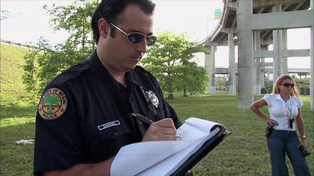 S10:E05 - Underworld