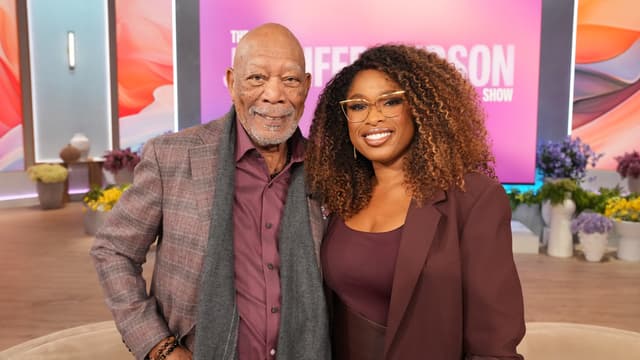 S04:E36 - Morgan Freeman/Alix Earle & Dylan Efron/Burna Boy