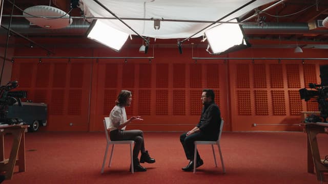 S01:E09 - Inside Silicon Valley's Famous Startup School