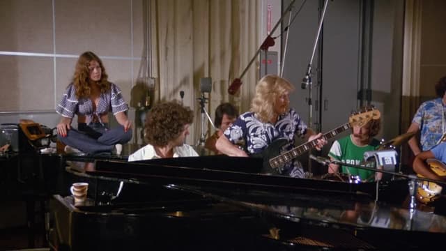 S02:E11 - Glitter With a Bullet