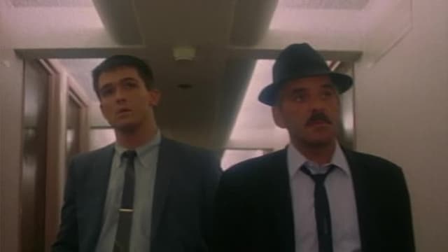 S02:E06 - Robbery, Armed